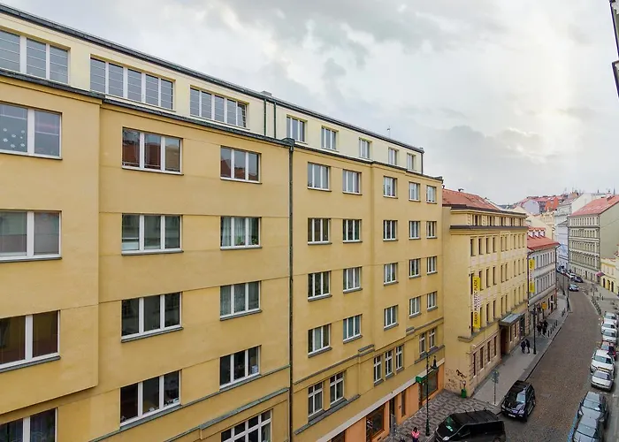 Air Conditioned Terrace Apartment Prague
